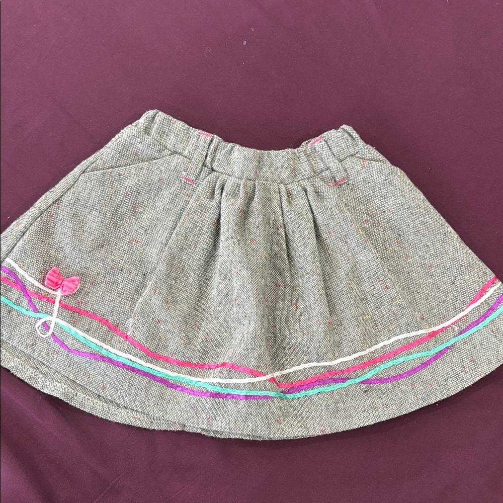 Deuz par deuz Gray Skirt with Pink and Green Accents size 3